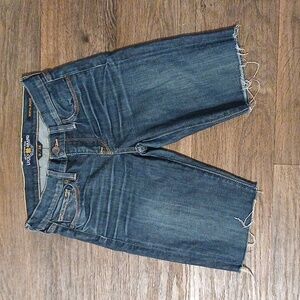 Lucky Brand Vineyard Sofia Boot Cut Off Jean Shorts.